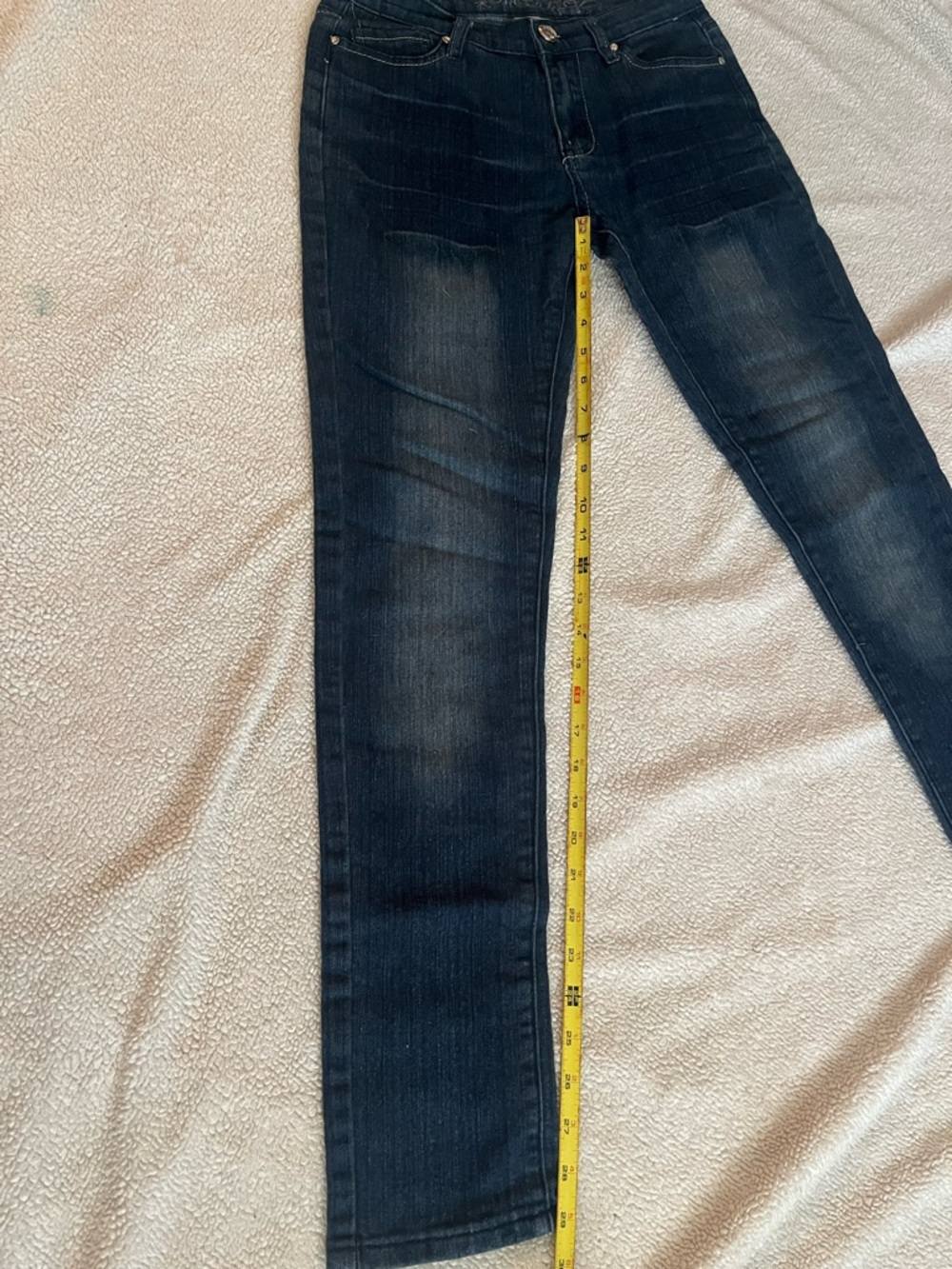 no Fuze Embellished Dark Wash Women’s Jeans - Picture 6 of 8